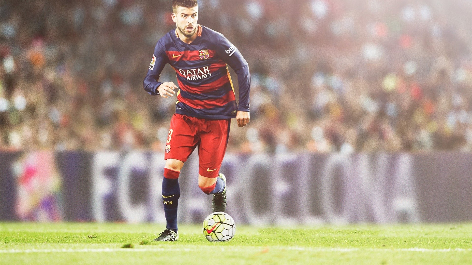 “飞盘竞技:三叉湖田径场为选手提供极速与精准的竞技舞台”